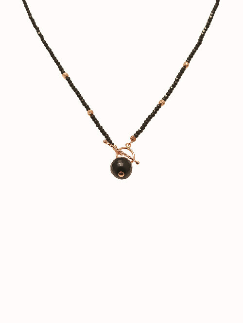 14K 르모샤 블랙 스피넬 목걸이