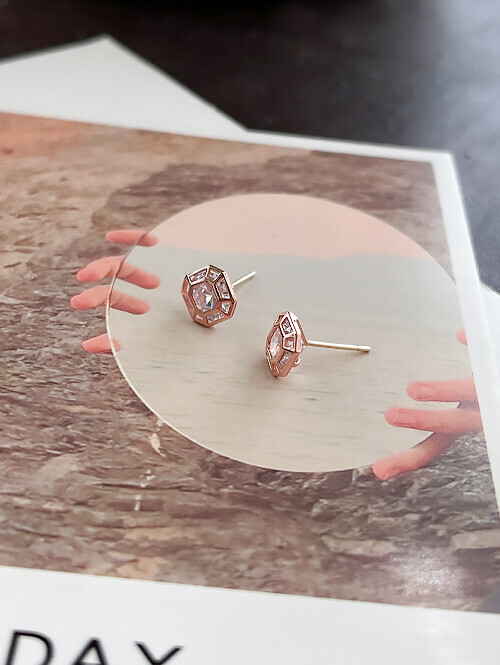 14K 입체 팔각 귀걸이(핀/침형)