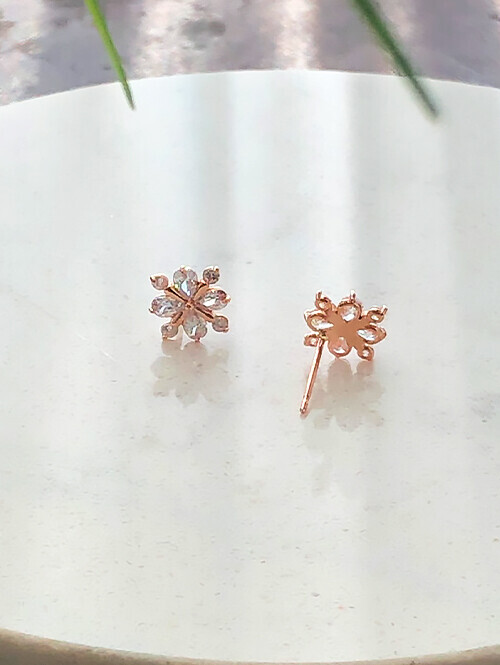 14K 이라니오 큐빅 귀걸이(핀/침형)