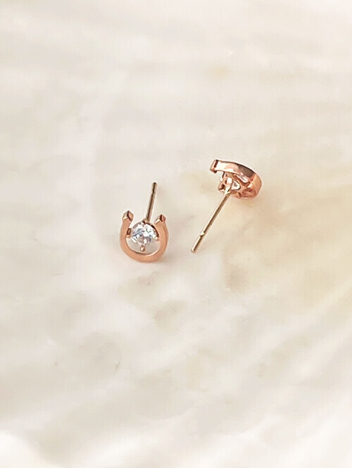 14K 큐비앙 미니 귀걸이(핀/침형)