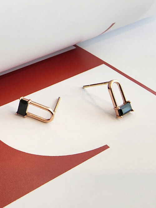 14K 젠프리 큐빅 핀귀걸이