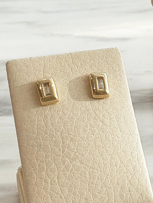 14K 델킨 사각 큐빅 핀귀걸이