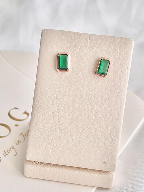 14K 에메랄드&화이트 사각 큐빅 귀걸이 (핀/침형)