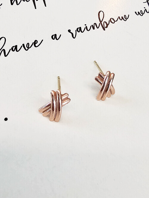 14K 미니멀 더블 크로스 귀걸이 (핀/침형)