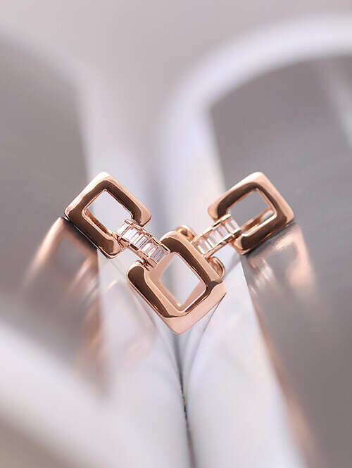 14K 18K 게일라 스퀘어 볼드 귀걸이