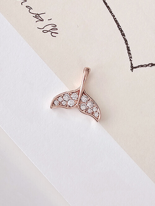 14K 사리나 행운 돌고래 꼬리 펜던트 (체인별도상품)