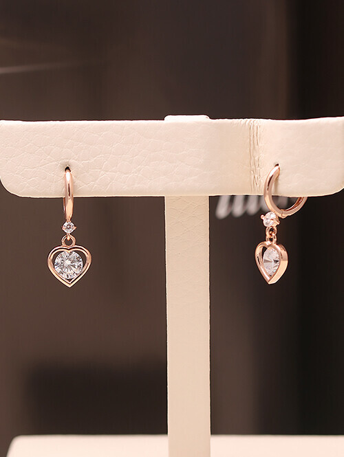 14K 18K 베리앙 큐빅 하트 귀걸이