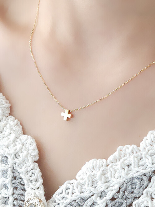 14K 18K 베스 미니 십자가 목걸이