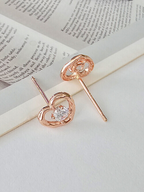 14K 르안 앤틱 하트 큐빅 귀걸이(핀/침형)