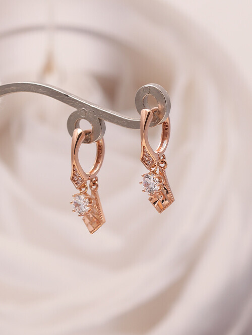 14K 18K 라일드 더블마름모 컷팅 큐빅 귀걸이