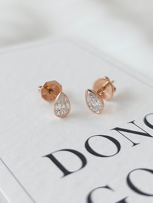 14K 18K 펜시컷 물방울 2부 랩다이아몬드 귀걸이(핀/침형)
